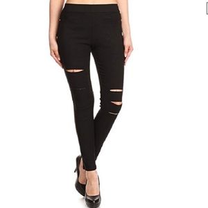 🔥🔥NWOT - Stretchy Black Pants with cutouts